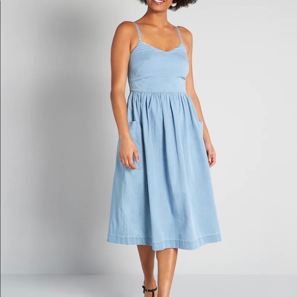 Seaside Stroll Fit and Flare by Emily and Fin - Picture 3 of 4